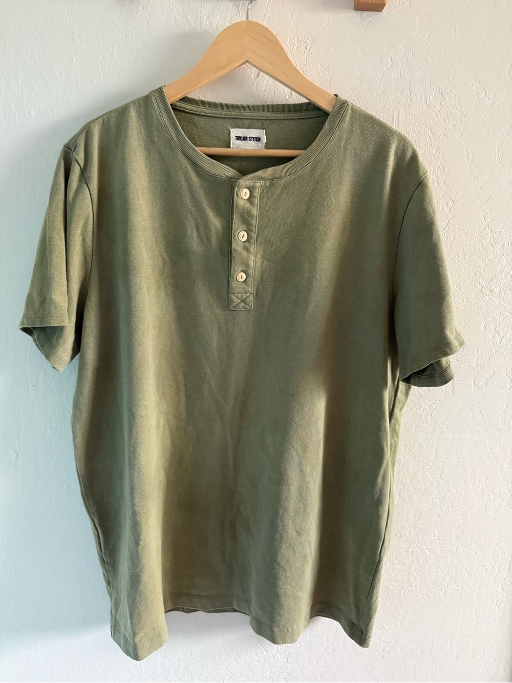Taylor Stitch Olive Green Short-Sleeve Henley Tee
